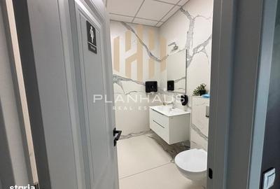 Spațiu comercial, de 215 mp, în Central