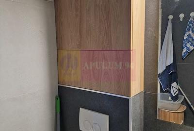 Apartament cu 3 camere semidecomandat în 1 Mai - 8