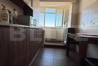 Apartament cu 2 camere decomandat în Micro 6