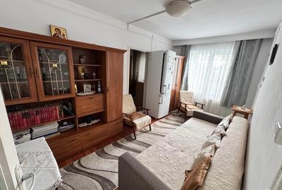 Apartament cu 2 camere nedecomandat în Tătărași