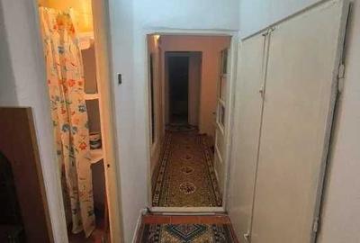 Apartament cu 3 camere decomandat în Central - 1