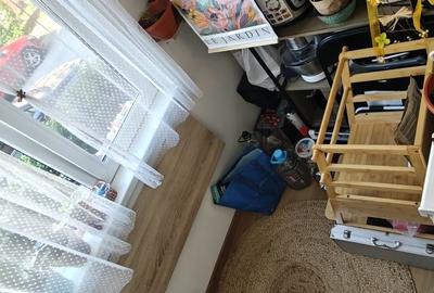 Apartament cu 4 camere decomandat în Ampoi 3