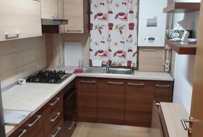 Apartament cu 2 camere în Tractorul