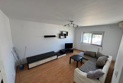 Apartament cu 3 camere decomandat, mobilat în Tomis III