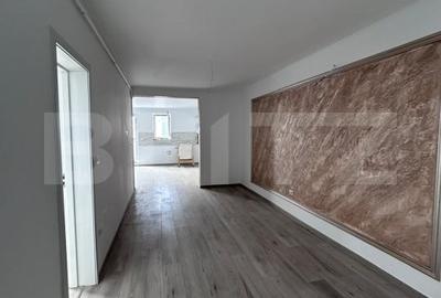Apartament cu 3 camere semidecomandat în Nord
