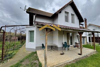 Casă individuală cu 5 camere cu Canalizare în Sânmihaiu German - 11