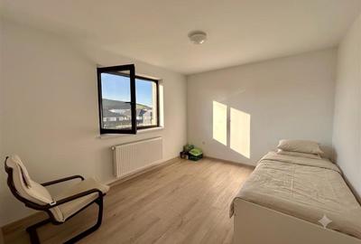 Duplex cu 4 camere cu Teren 190 Mp în Sânpetru - 9
