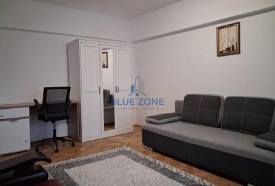 Garsonieră decomandată în Unirii