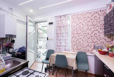 Apartament cu 2 camere decomandat în Central - 1