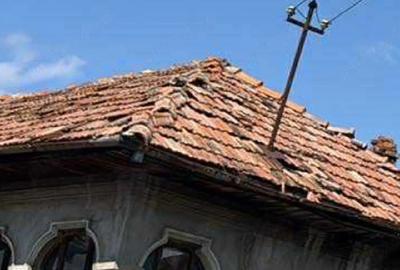 Casă cu Teren 1680 Mp în Tigveni