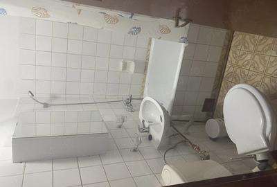 Garsonieră decomandată în Micro 9 - 2