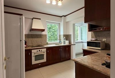 Apartament cu 2 camere decomandat în Central - 2