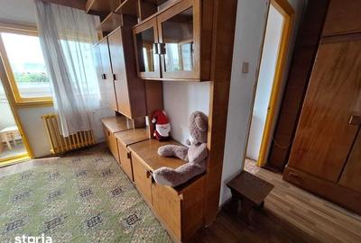Garsonieră în Titan