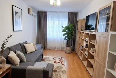 Apartament cu 4 camere decomandat în Apărătorii Patriei