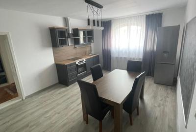 Apartament cu 3 camere decomandat în Spitalul Județean - 1
