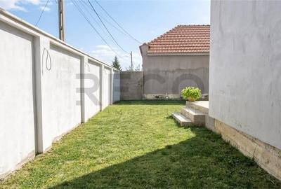 Casă cu 4 camere în Sânmartin