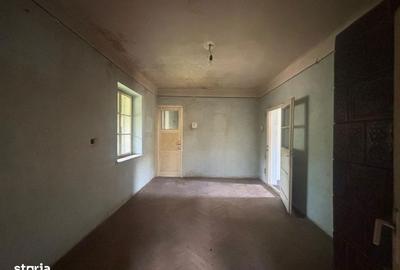 Casă cu 3 camere cu Teren 1108 Mp în Valea Borcutului - 4