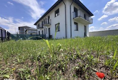 Casă cu 3 camere în Matraca