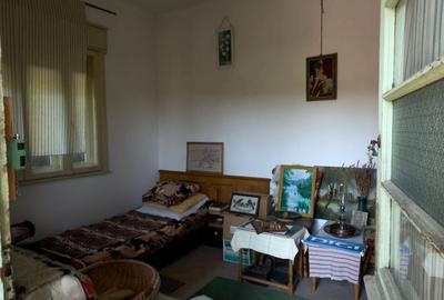 Casă cu 4 camere cu Teren 369 Mp în Bradu