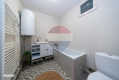 Casă cu 3 camere în Baciu