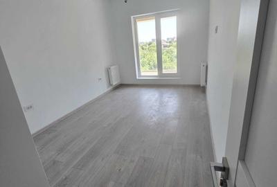 Apartament cu 2 camere decomandat în Lacul Morii - 4