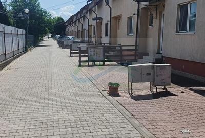 Casă cu 4 camere cu Teren 1.7 Mp în Șcheia