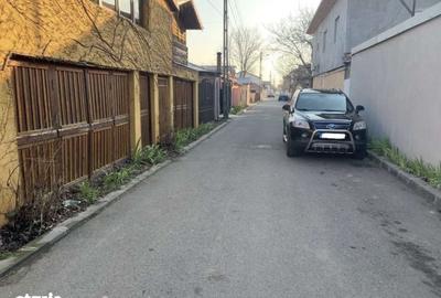 Teren de 400 mp, în Central