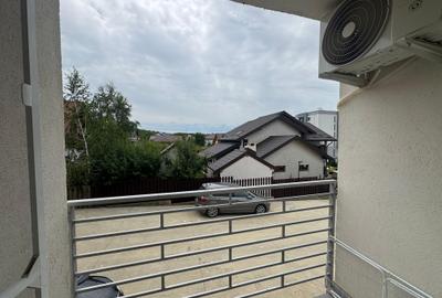 Apartament cu 3 camere semidecomandat în Vișani - 9