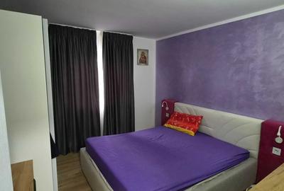 Apartament cu 2 camere nedecomandat în Piața