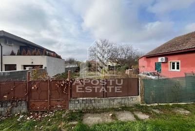 Teren Construcții intravilan de 432 mp, în Plopi - 1