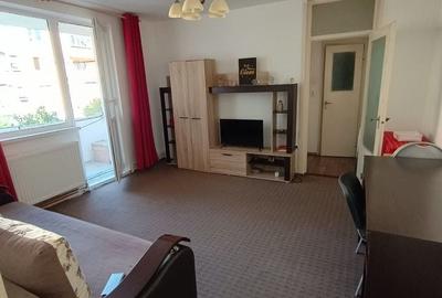Apartament cu 2 camere semidecomandat în Central - 1