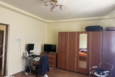 Casă cu 2 camere cu Teren 164 Mp în Petros - 10