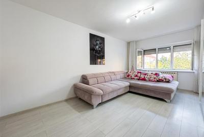 Apartament cu 2 camere decomandat în Decebal