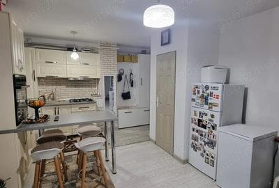 Apartament cu 3 camere decomandat în Central - 6