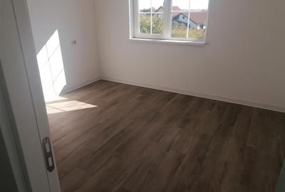 Duplex cu 3 camere cu Teren 200 Mp în Exterior Vest - 2