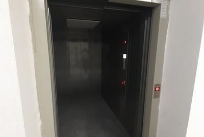 Spațiu industrial, de 1,336 mp, în Central - 12