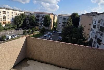 Apartament cu 3 camere decomandat în Micro 17 - 5