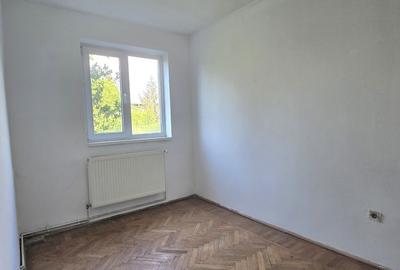 Apartament cu 4 camere în Aleea Trandafirilor - 8