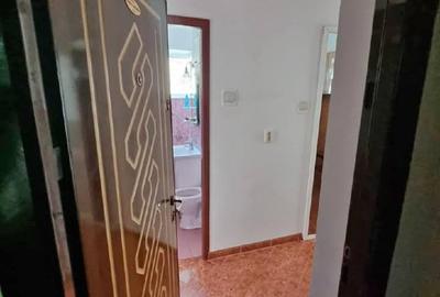 Apartament cu 3 camere circular în Central - 1