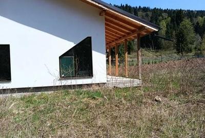 Casă cu 2 camere cu Teren 71 Mp în Piatra Șoimului - 5