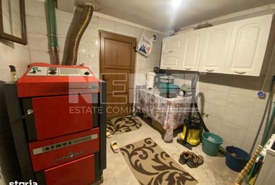 Casă cu 5 camere cu Teren 3000 Mp în Rădăuți