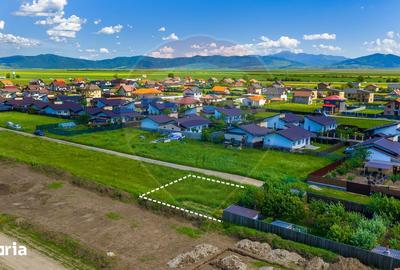 Teren de 296 mp, în Hărman - 4