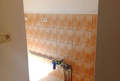 Garsonieră decomandată în Micălaca