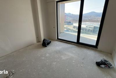 Apartament cu 3 camere semidecomandat în Florești - 4