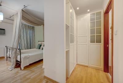 Apartament cu 3 camere decomandat în Băneasa - 12