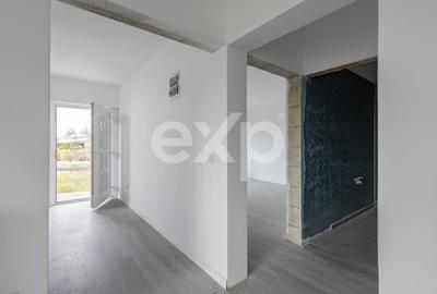 Casă individuală cu 5 camere cu Teren 1553 Mp în Silagiu - 3