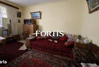 Casă cu 4 camere cu Teren 772 Mp în Șinca - 1