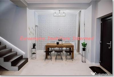 Casă cu 4 camere cu Teren 200 Mp în Central - 4