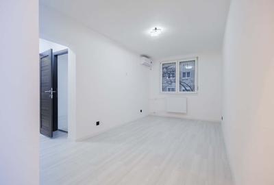Apartament cu 3 camere decomandat în Valenta - 3