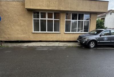 Spațiu comercial, de 47 mp, în Central - 2